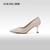 Aokang 奥康 女士尖头细跟高跟鞋婚鞋 1244111002